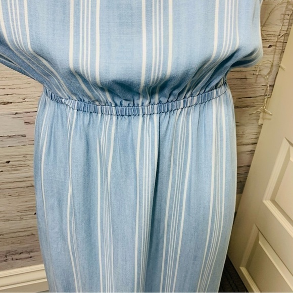 BB Dakota Midi Dress L Chambray Blue White Stripes Tencel Prairie Ruffle Hem - Picture 11 of 11